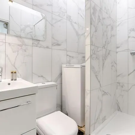 Republique Canal St Martin Charming Appartement