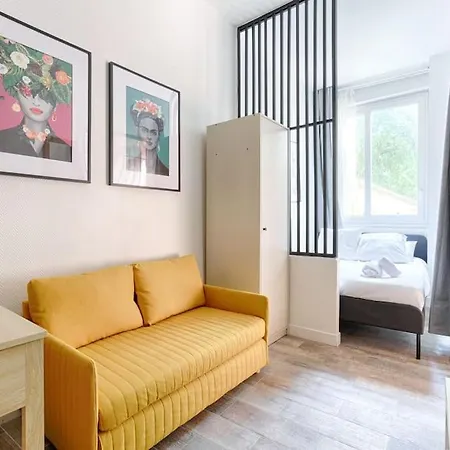 Appartement Republique Canal St Martin Charming